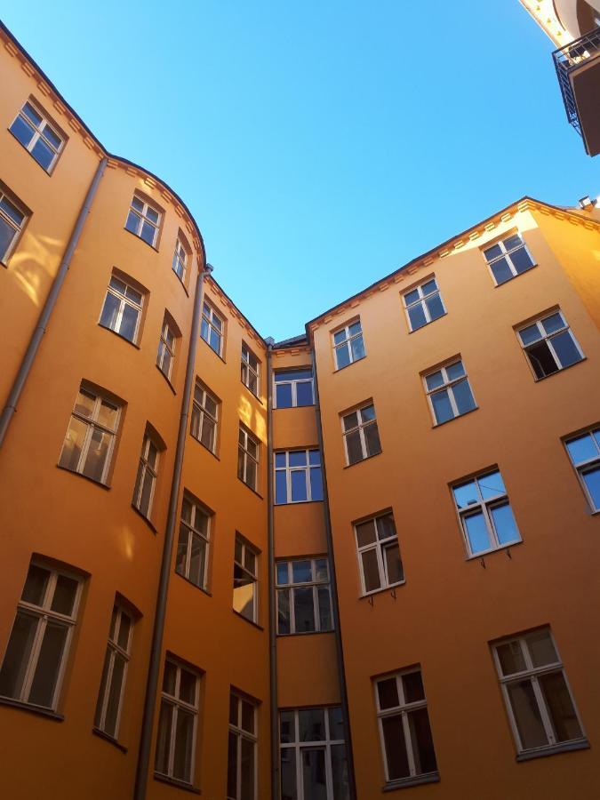 Cozy Flat. Art Nouveau Building, Near The City Center Rīga Exterior foto